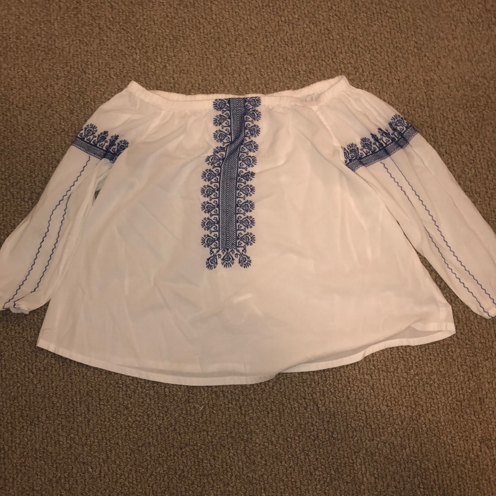 Madewell off the shoulder blue and white boho top